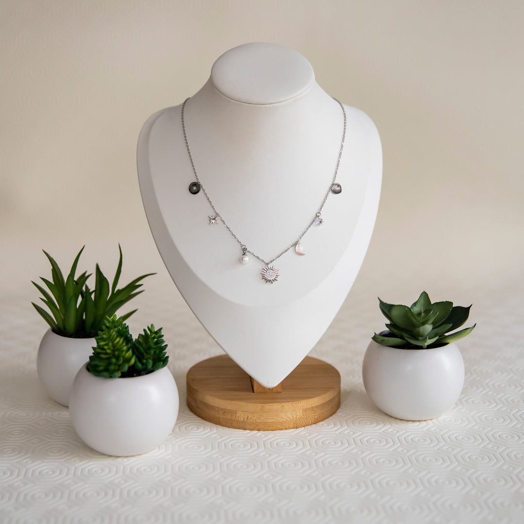 Collier 9